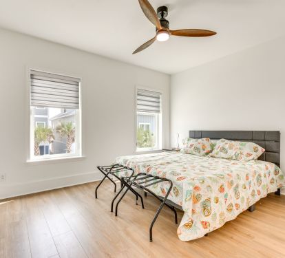 Bedroom 1 | 2nd Floor | King Bed | Smart TV | Linens Provided