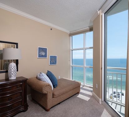 Blissful beachfront Palacio in Perdido Key!