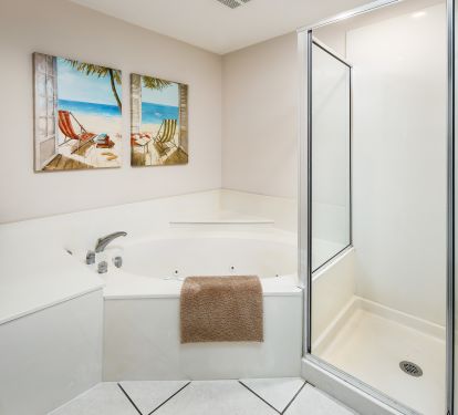 Master Bath with Double Sinks, Soaker Tub, and Walk In Shower!