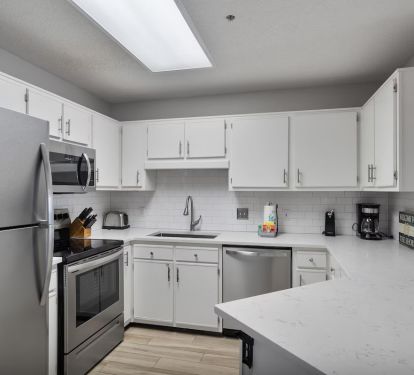 Full Kitchen