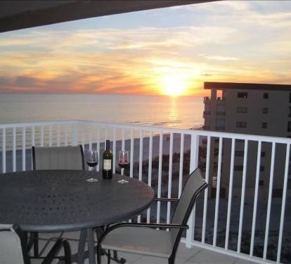 Sunset view of Gulf of Mexico - can seat up to 8