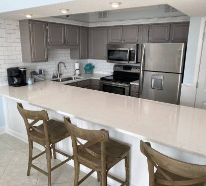 Fully-Stocked Kitchen