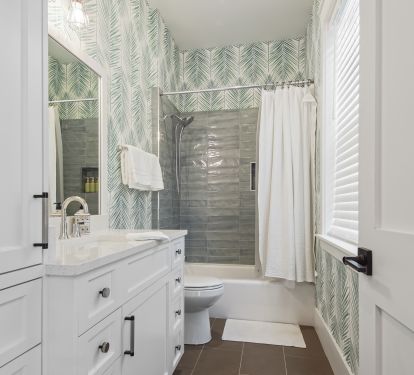 Full bath main floor