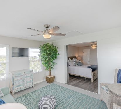 Master Suite with Sitting Area