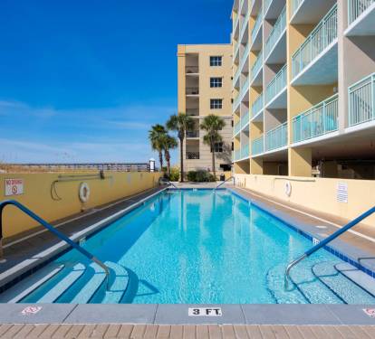 Seasonally heated pool
