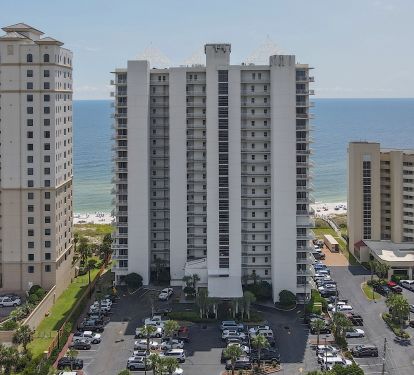 Blissful beachfront Palacio in Perdido Key!