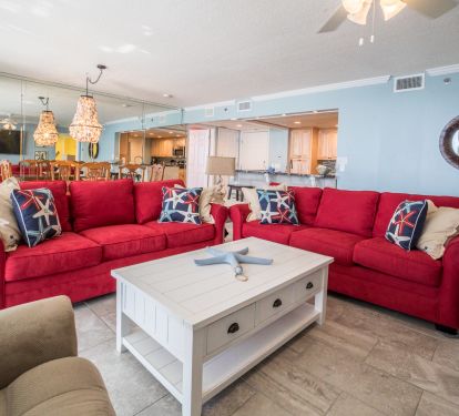Comfortable seating w/ocean view, Large sliding doors to tiled balcony