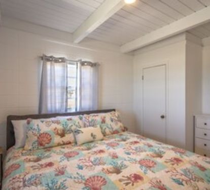King sized bed