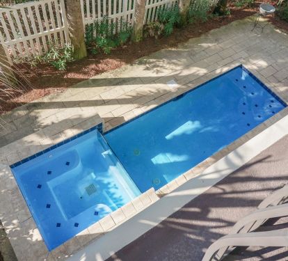 Private Pool with heat option