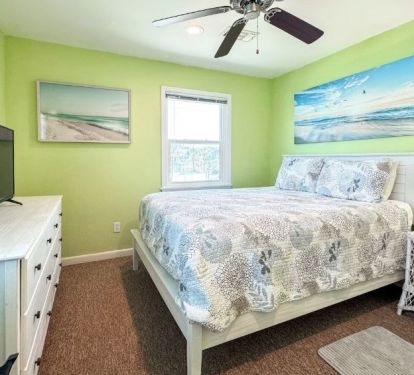 Queen bedroom