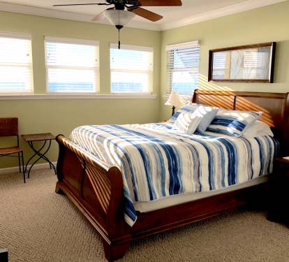 Gulf Front Upstairs Private Master Retreat with Full Bath