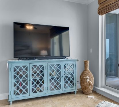 Large screen smart TV, perfectly sized for this large living room