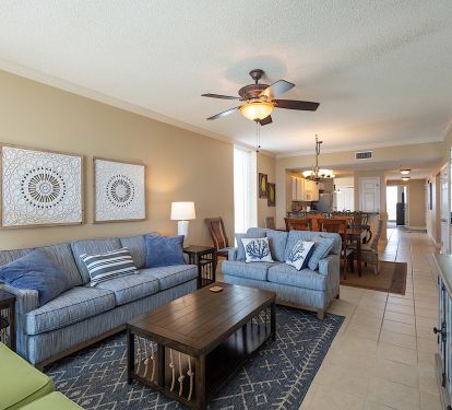 Blissful beachfront Palacio in Perdido Key!