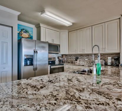 Beautiful updated kitchen