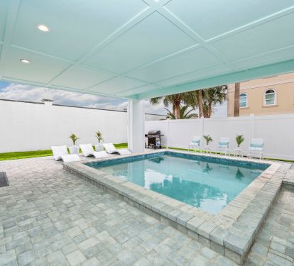 Sundial-7 Shaded Pool with sitting Place