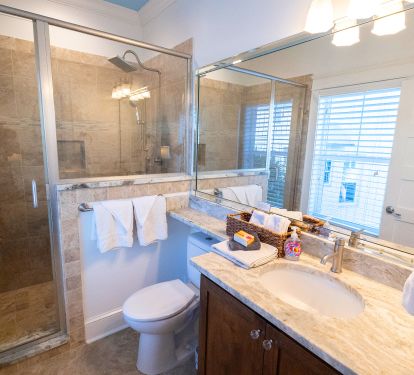 Cottages at Romar C3 Upstairs Bath