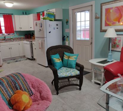 living area 6 (into kitchen)
