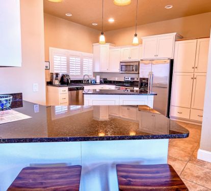 Fully equipped kitchen, second floor
