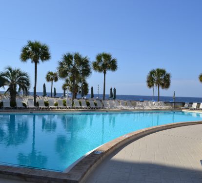 Pool between the D and E Buildings