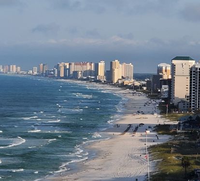 Spectacular balcony view looking towards the west. 
