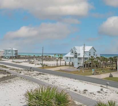 Beautiful Gulf View from front Balcony
