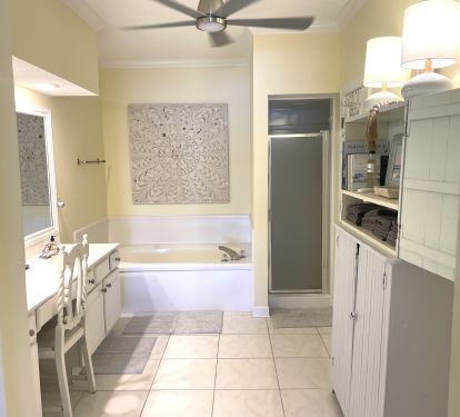 MASTER BATH WITH JACUZZI TUB &amp; WALK IN SHOWER