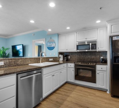 Kitchen has everything thing you need to enjoy your vacation 