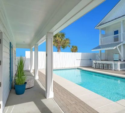 Epic-5 Need a separate space for elderly members, multiple families, or a bunch-o-kiddos? Epic's pool house will be perfect!