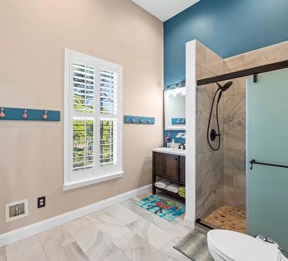Full Bathroom for Kids Bunkroom