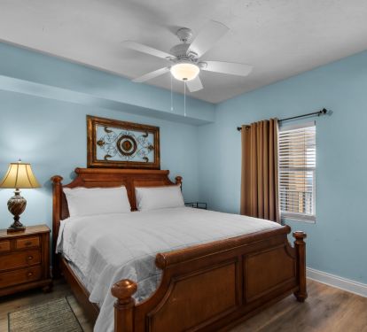 Nicely decorated 2nd bedroom 