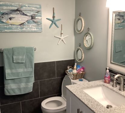 Second bathroom 