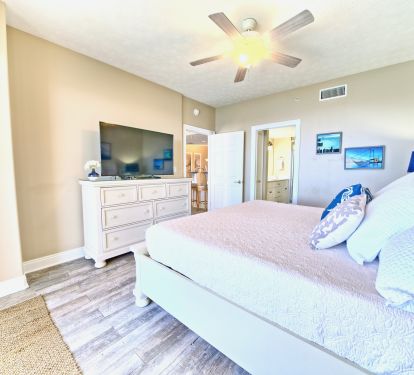 Master bedroom, with 55 inch Smart TV