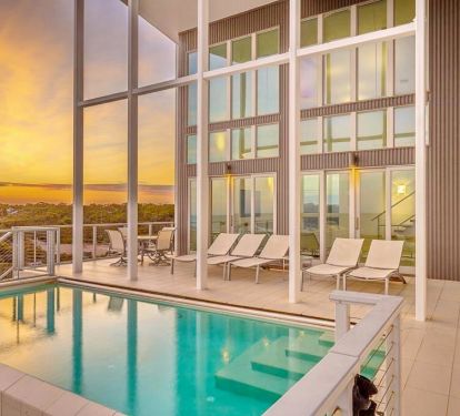 Enjoy the infinity pool with amazing Gulf Views!