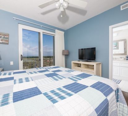 2nd Master King Bed with its own view and balcony