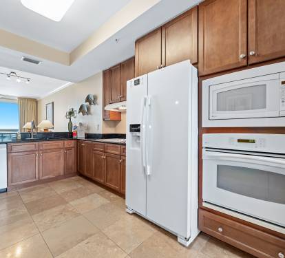 Indigo 2 Bedroom 1104E, Two King Beds_4