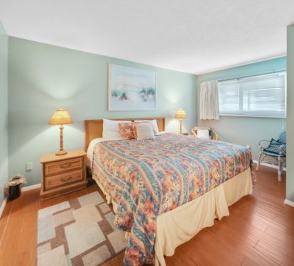 super comfortable king bed in master bedroom 
