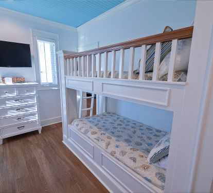 Cottages at Romar C3 Bunk Beds