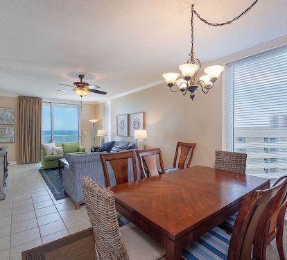 Blissful beachfront Palacio in Perdido Key!