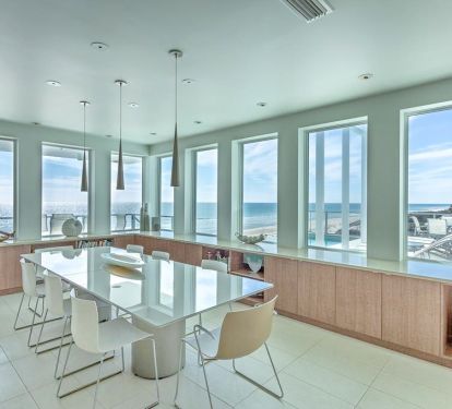 Gulf Front Dining at its finest!