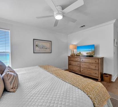 Master bedroom and bathroom are very spacious