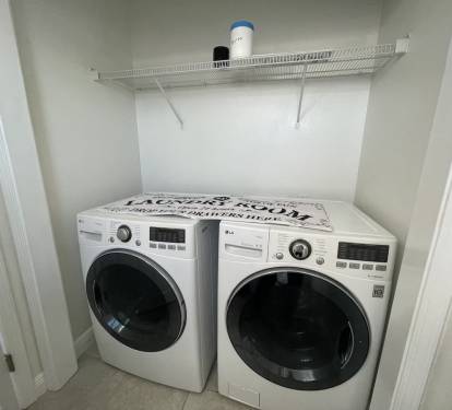 washer and dryer provided