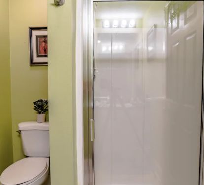 Second bathroom shower