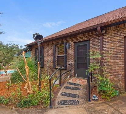 Separate entrance for in-law suite 
