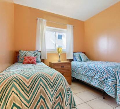 Guest Bedroom with Twin Beds