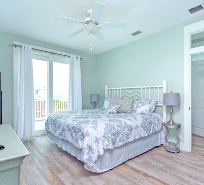 King bed