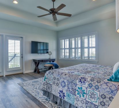 3rd floor master, access to wraparound balcony with hammock and views of lake