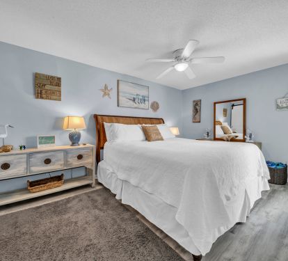 Master bedroom with king bed and SMART TV!