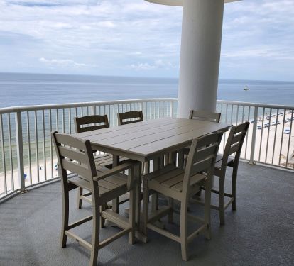 Large balcony with spectacular views and sunsets.