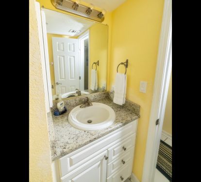 Penthouse in the Sky Perdido Sun Resort Unit 1002 Guest Bath