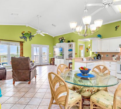 Kitchen, Dining and Living Room